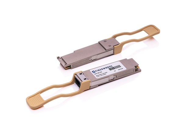 QSFP+, 40GBASE-SR4, 4 x 10.3 Gbps, 150m 850nm, 2dB, MM, MPO8 connector