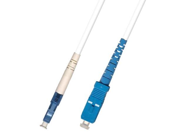P-7A2-S3W-LCU-SCU-xx Fiberworks AS  Patch SM SPX LC/UPC-SC/UPC xx m 9/OS2 G.657.A2 &#248;3mm White