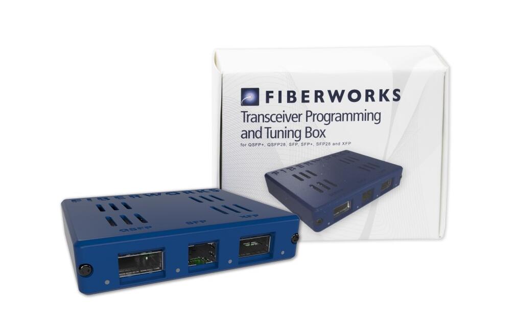 TRX-CODER-QSX-F-v3 Fiberworks AS  Fiberworks transceiverkoder QSX-F v3 for SFP/XFP/QSFP, inkl. QSFP-DD