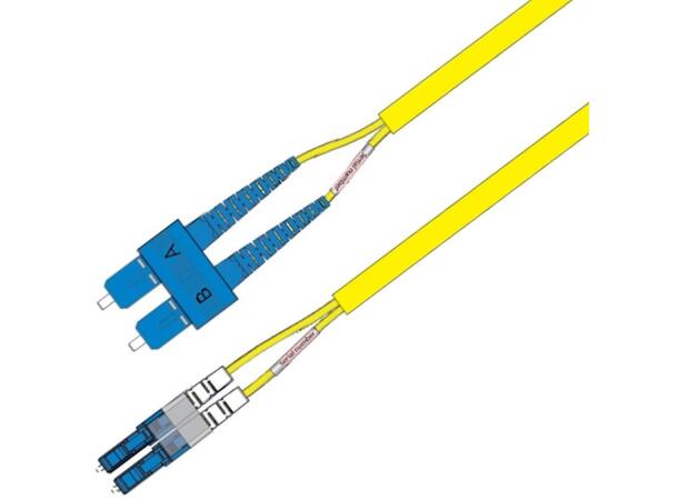 Patch SM DPX Flat LC/UPC-SC/UPC 125 m 9/OS2 G.657.A1 3x5mm Ruggedized Yellow 